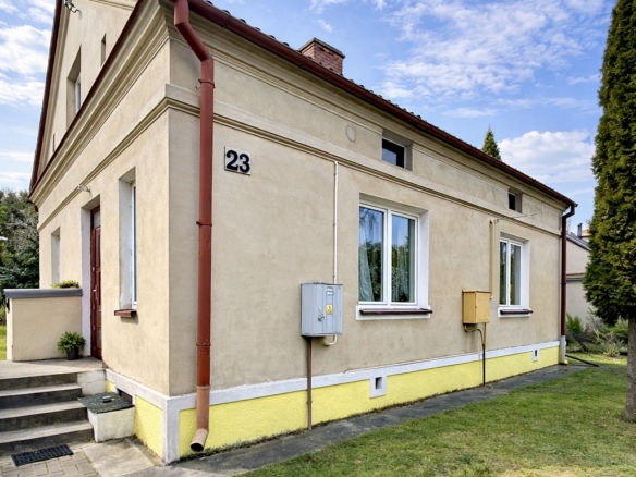 Na sprzedaż nieruchomość położona w Tomaszowie Lubelskim przy ul. Słowackiego.