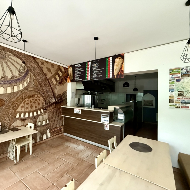 NA SPRZEDAŻ – lokal usługowo-handlowy w doskonałej lokalizacji 🌟📍 ul. Lwowska 56A, Tomaszów Lubelski
