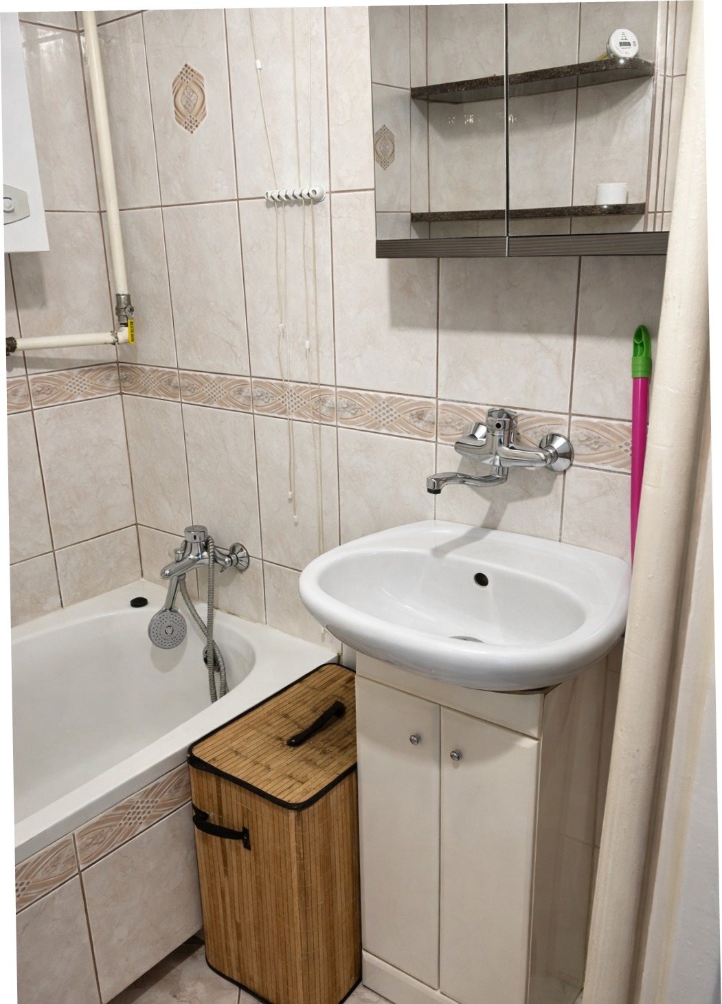 NA SPRZEDAŻ – funkcjonalne mieszkanie 50 m² w świetnej lokalizacji📍 ul. Jana Pawła II 3, Tomaszów Lubelski