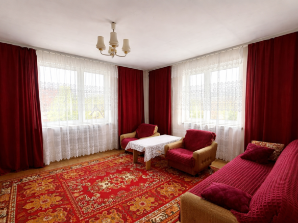 NA SPRZEDAŻ – dom w zabudowie bliźniaczej 120 m² z działką 7 arów | Tomaszów Lubelski📍 ul. Kopernika