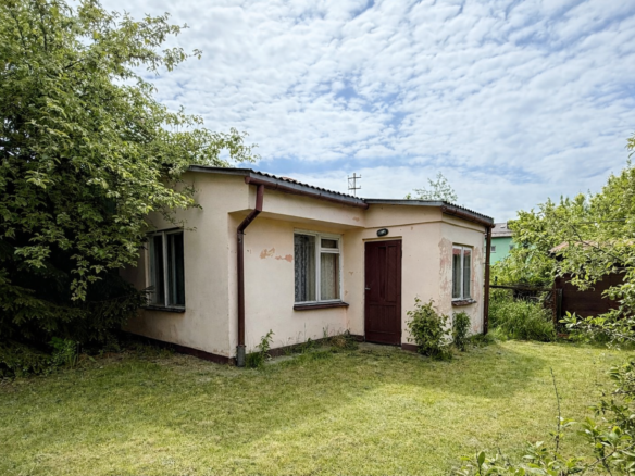 NA SPRZEDAŻ – dom w zabudowie bliźniaczej 120 m² z działką 7 arów | Tomaszów Lubelski📍 ul. Kopernika