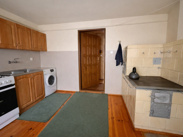 Wyjątkowa nieruchomość w sercu Roztocza – PaaryDom 75 m² • Działka 60 ar • Budynki gospodarcze • Pełne media • Blisko rzeki Tanew